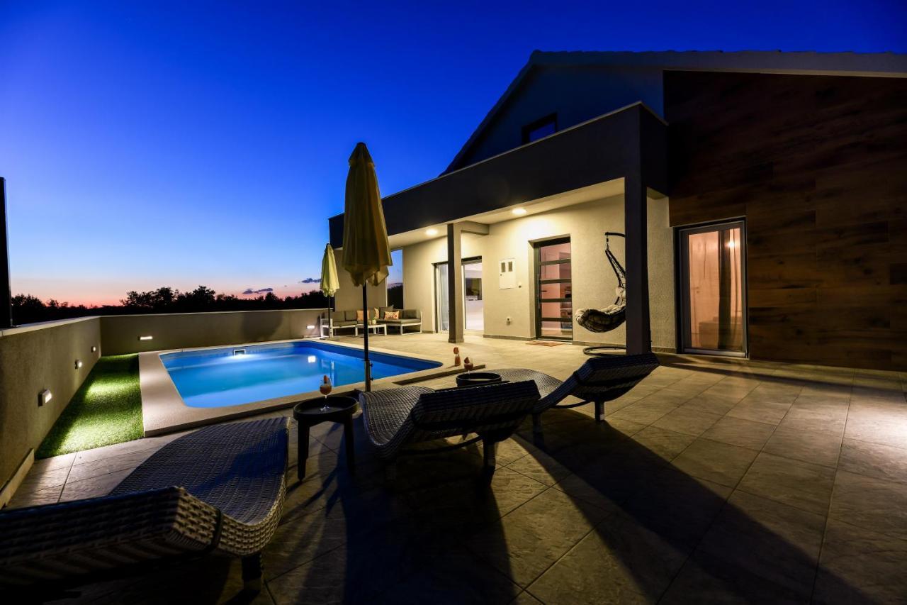 Luxurious Villa Natali Pridraga Zewnętrze zdjęcie